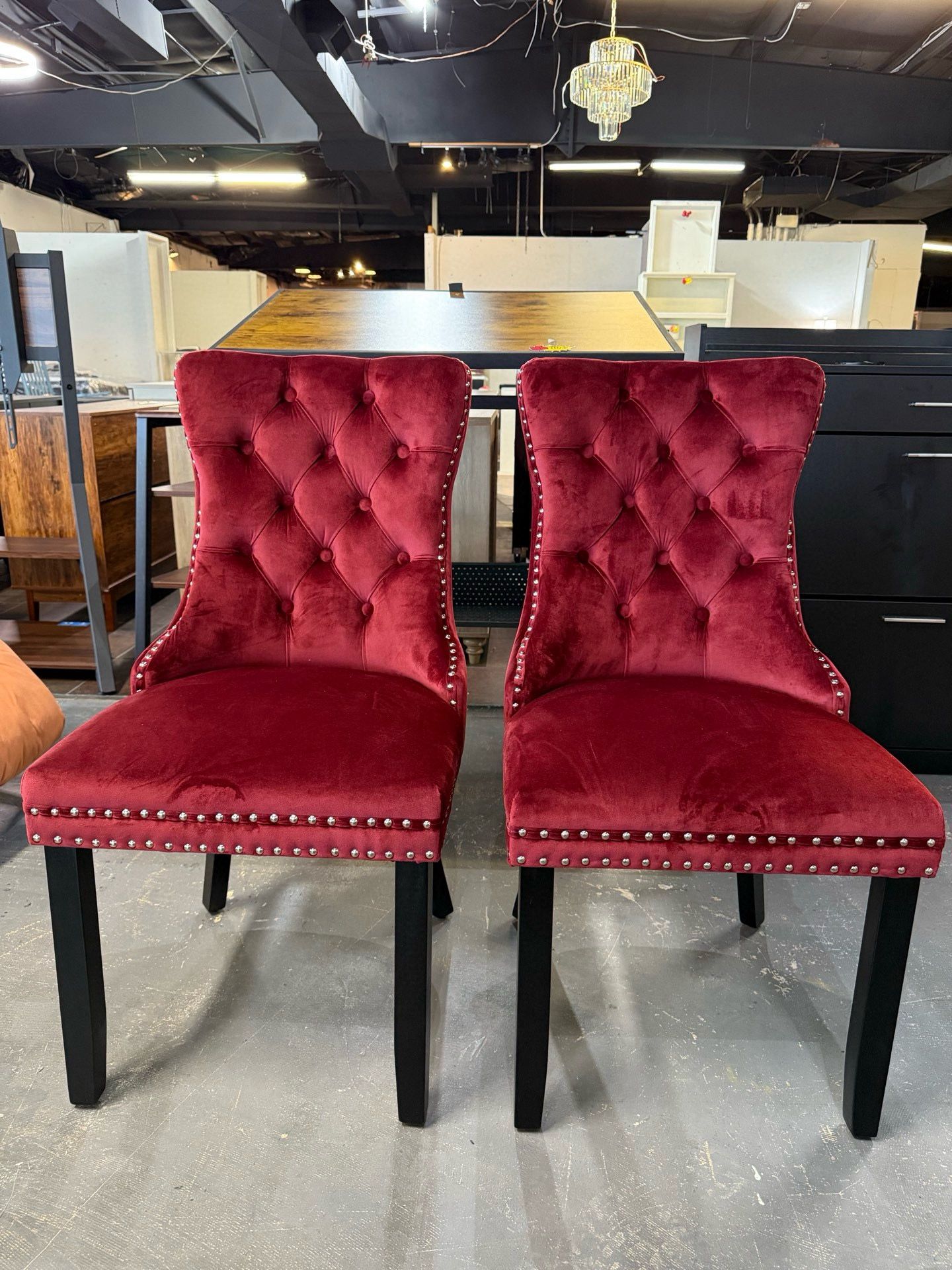  🔥Set of 2🔥Velvet Dining Chair ,Upholstered Tufted Dining Room Chair with Nailhead Trim and Solid Wood Leg for Kitchen (Wine Red)  💰110$