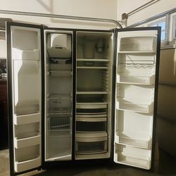 Double-door refrigerator