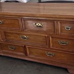 Dresser/cajonera/tocador/gavetero