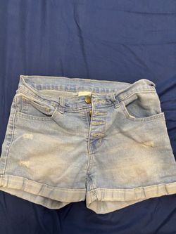 Girlfriends Light Wash High Waisted Denim Jean Shorts