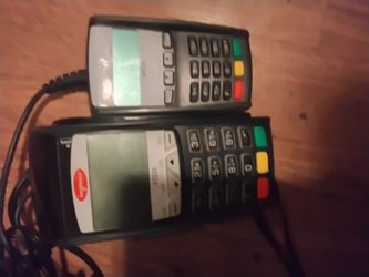 Debit/credit Card Scanner And Second Pin Pad For Convenience