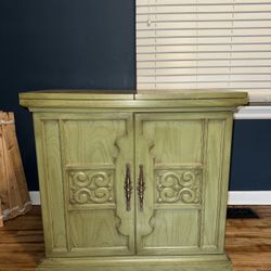 Green Farmhouse Buffet Table w/ Leaf Extension