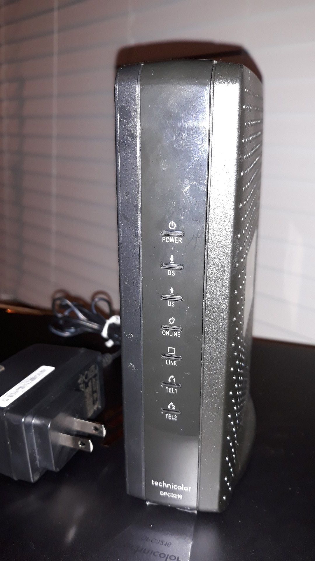 Technicolor DPC3216 internet modem