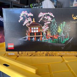 Lego tranquil garden 1363 pieces