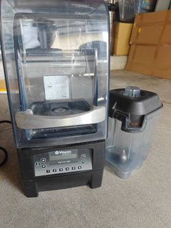 Commercial blending machine vitamix