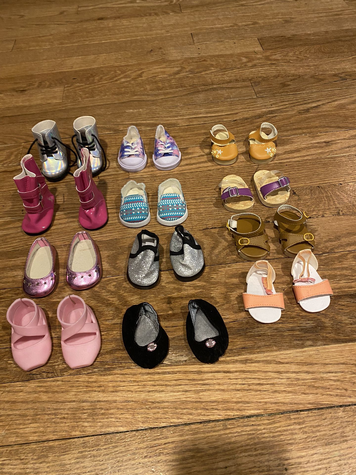 American Girl, Doll Shoes