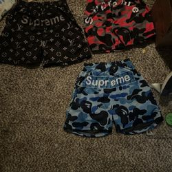 clothes (shorts/shirt)