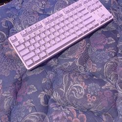 GAMING KEYBOARD/AMAZING CONDITION