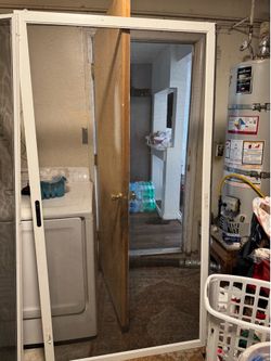 Screen door