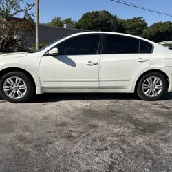 2012 Nissan Altima 