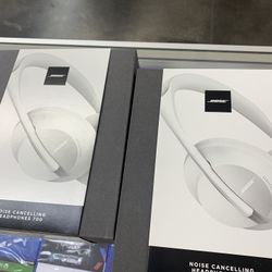 Bose 700 Headphones