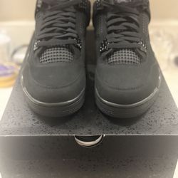 Jordan Retro 4 “Black Cats”