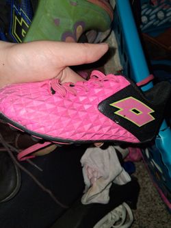 Kids Soccer Cleats Pink One 9 In Kids I Think The Blue One Is 2 But I'll Checl It Out