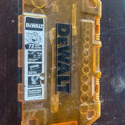 Dreamt socket wrench set