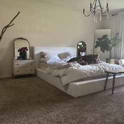 Chandelier wth crystals