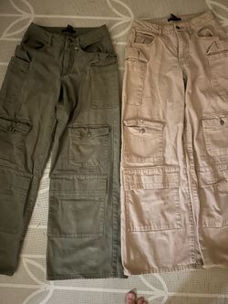 Forever 21 Women’s Cargo Pants-XS