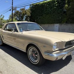 1966 Ford Mustang