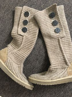 UGG Sweater boots size 7