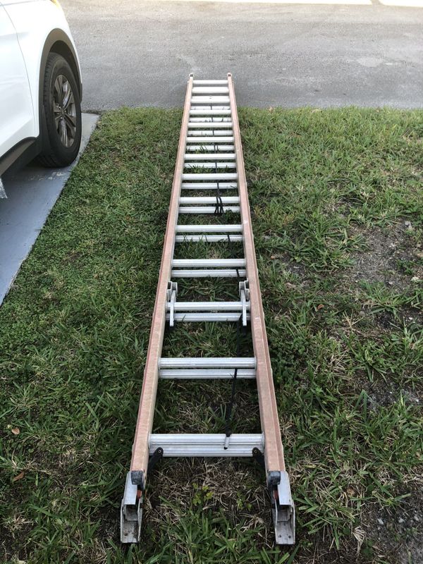 30 Foot Ladder