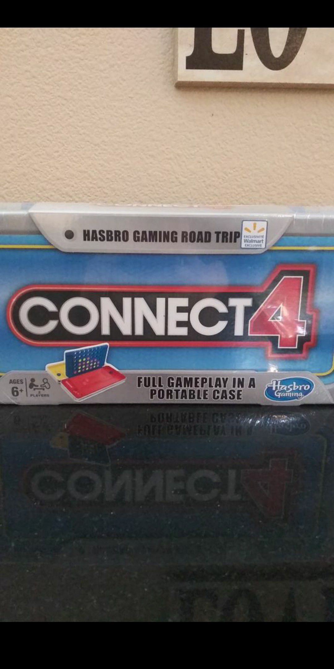 CONNECT 4 Board Game - Tin Travel Edition NEW