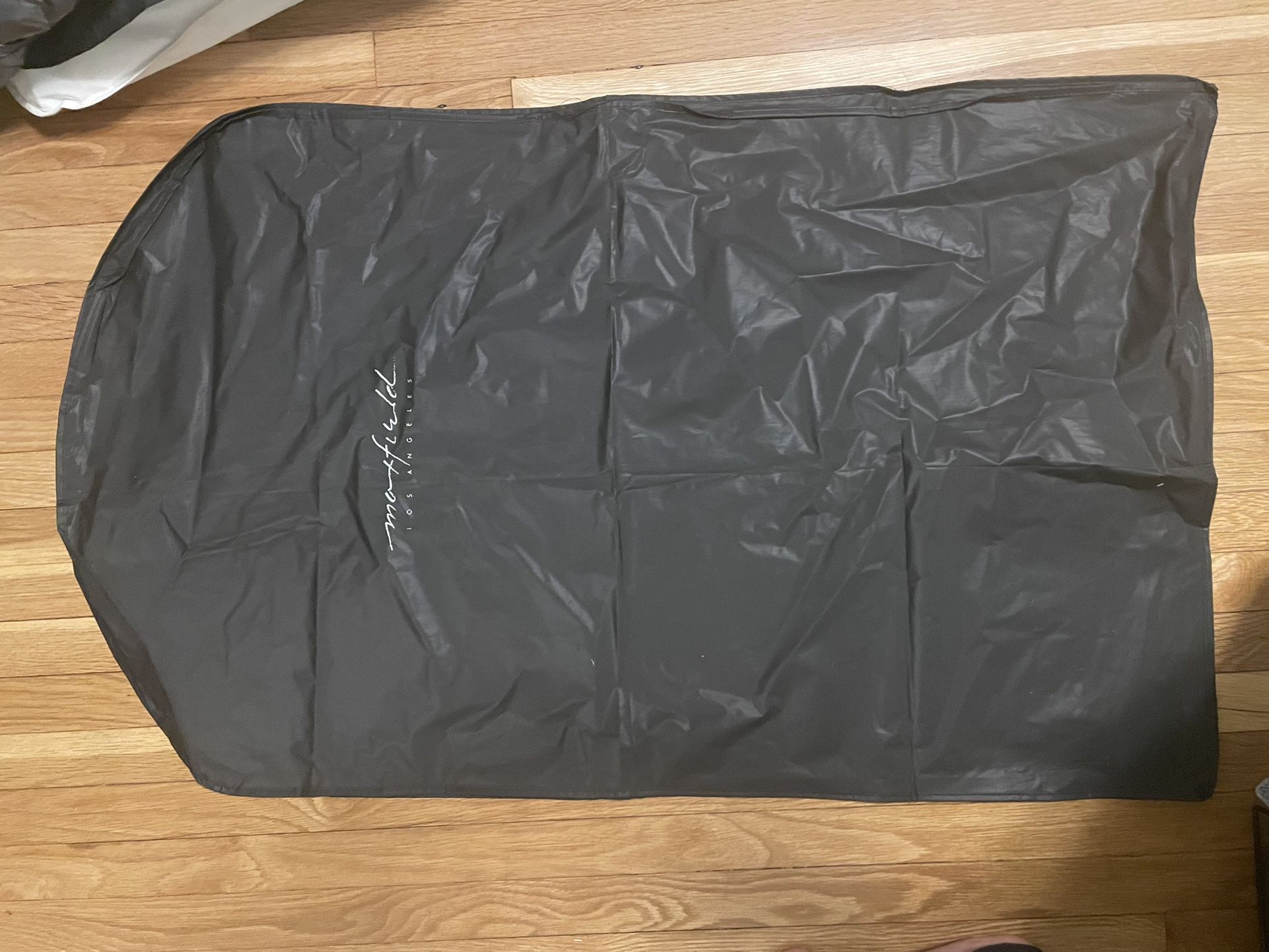 Maxfield Garment Bag - Feel Free To Ask Questions