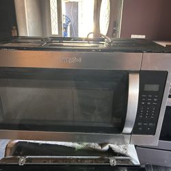 Stainless Steel Fingerprint Resistant Whirlpool Over The Range Microwave 