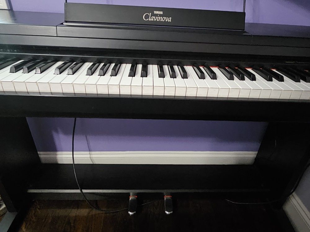 Piano Yamaha Clavinova Clp260