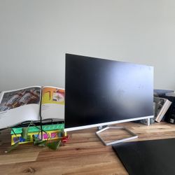 HP M27fwa 27-inch Full HD Monitor - Built-in Speakers - White