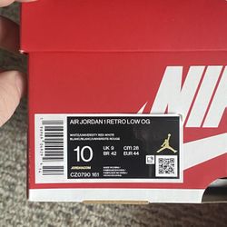 Jordan 1 low University red Size 10
