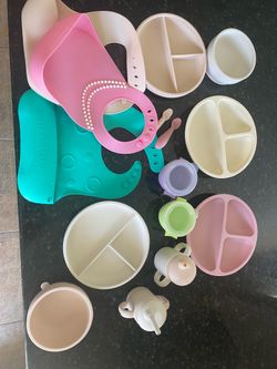 Baby/toddler feeding items