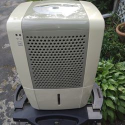 Frigidaire Dehumidifier 50 Pint