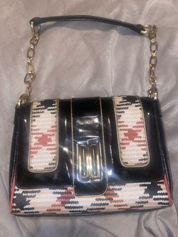 Daks Handbag