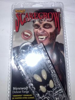 Spirit Halloween Deluxe Werewolf Fangs 2 Vampire Dracula NEW Costume Teeth. $20