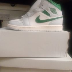 Air Jordan 1 Retro Size 8 Brand New!