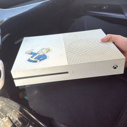 xbox 1 no cords works fine