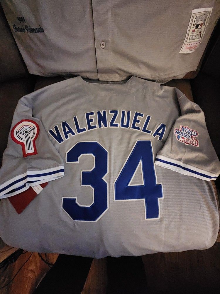 Dodgers Fernando Valenzuela World Series Jersey