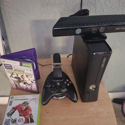 Fully Functional Xbox 360 Comes With Wires Dual Controller Charger One Controller, Kinect Camera And Two Games
