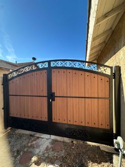 Double gate