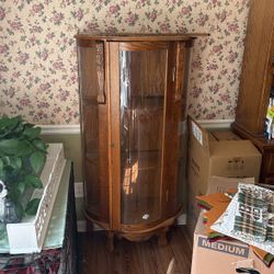 Vintage Cabinet / China Cabinet 