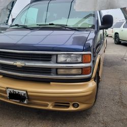 2000 Chevrolet Express