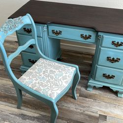 Refurbished Vintage Desk