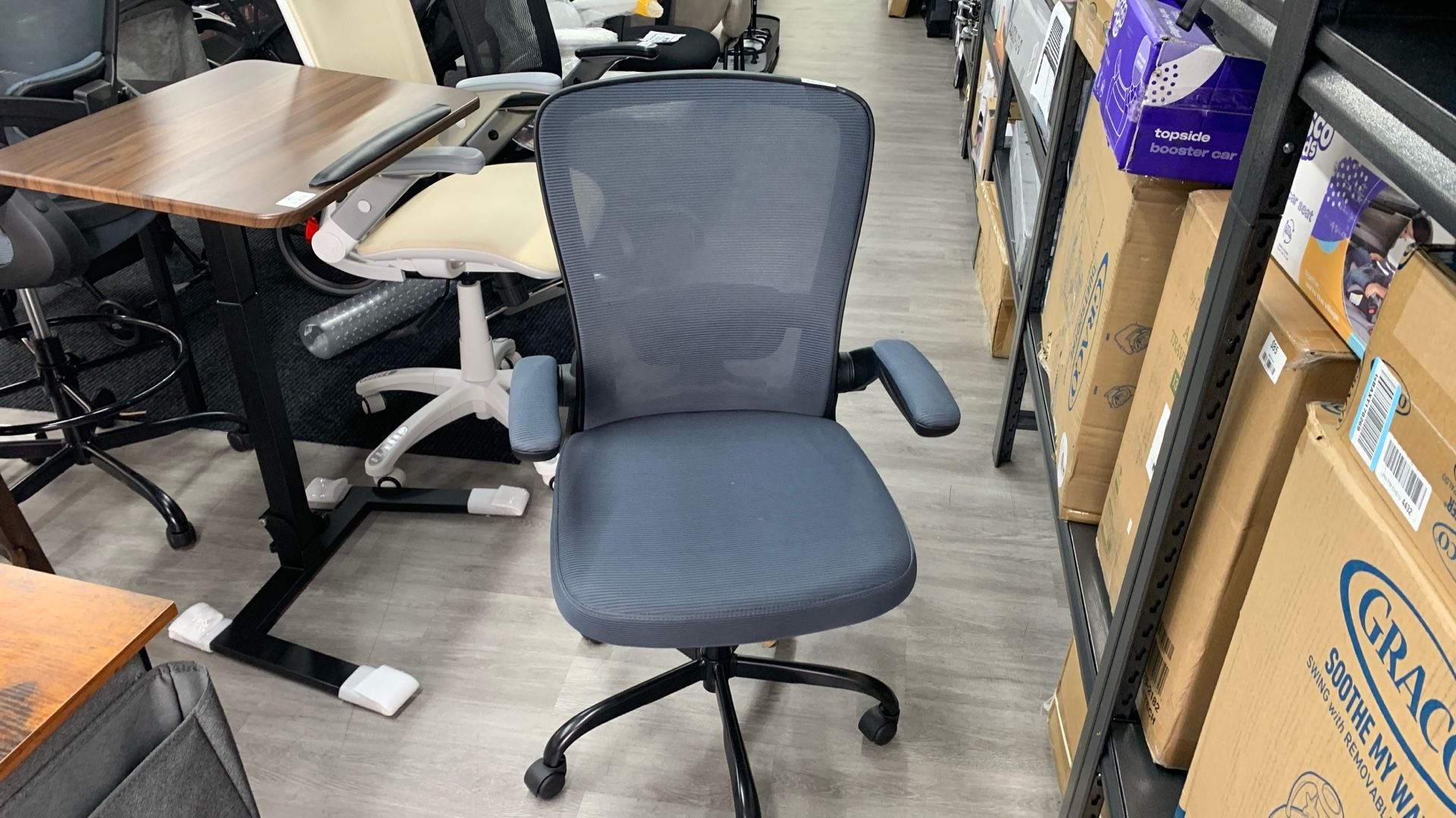 New Just Ensamble Office Chair