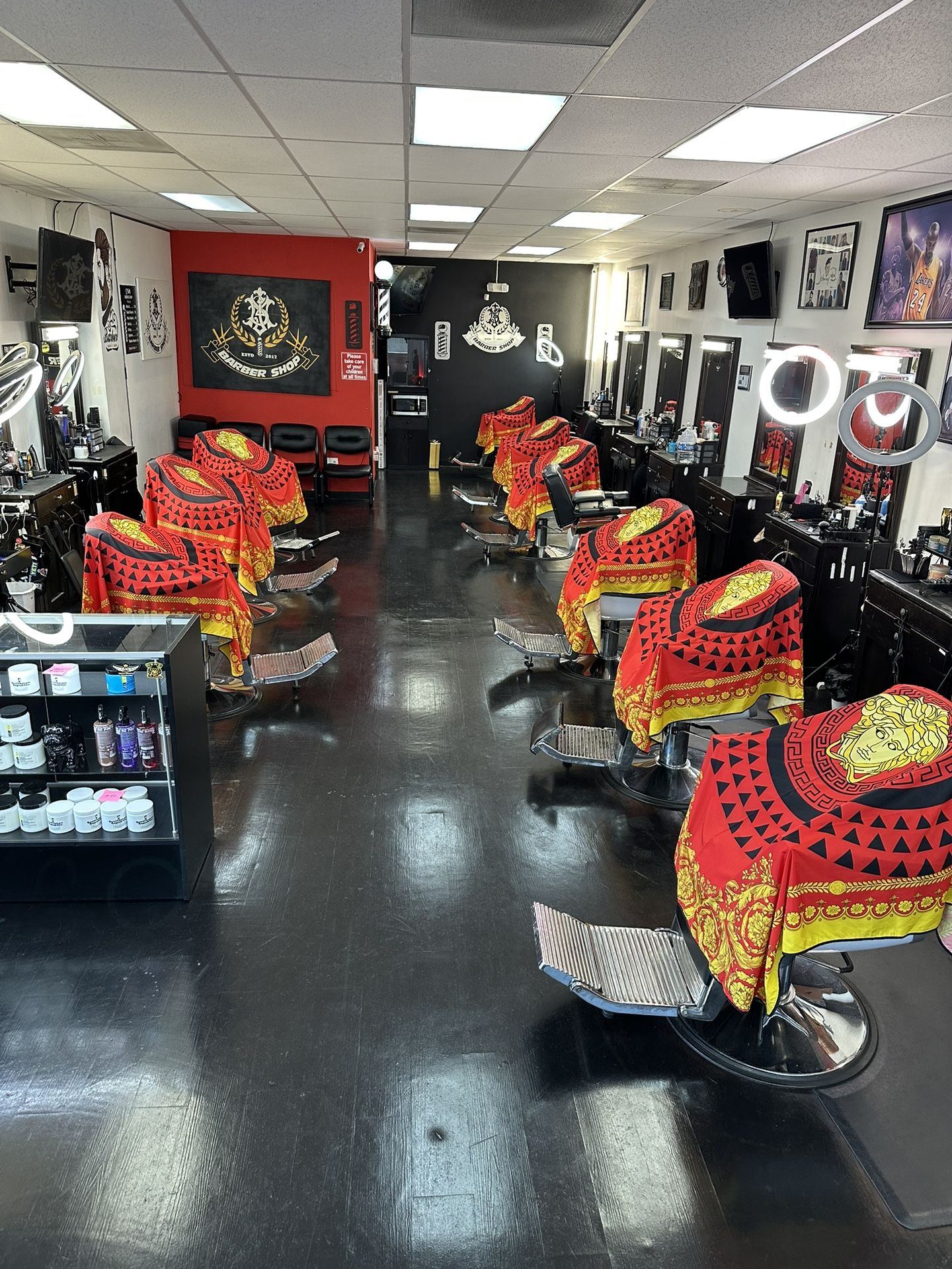 BARBERSHOP !!