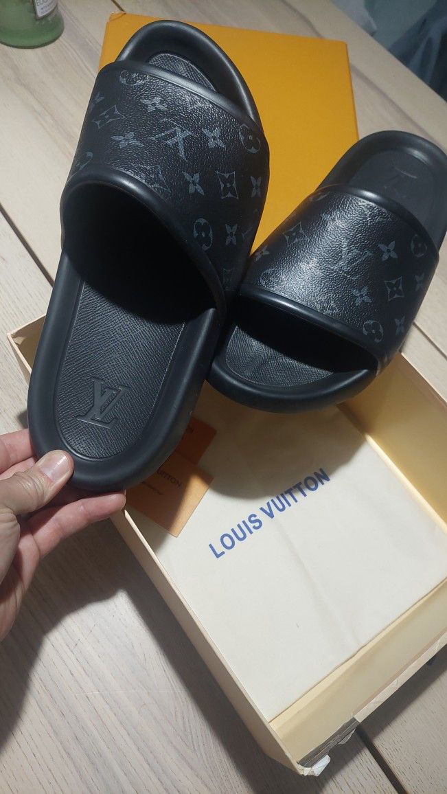 Louis Vuitton Slides