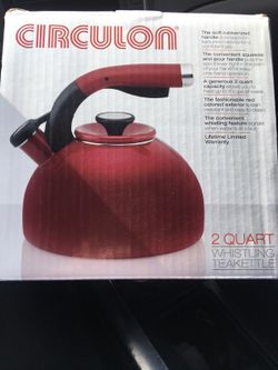 2 quart whistling tea kettle