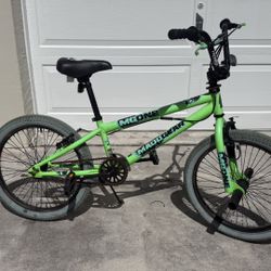 Bike Youth Kids 20 Inch Bicycle  7-10 Year Old Hand Brakes 