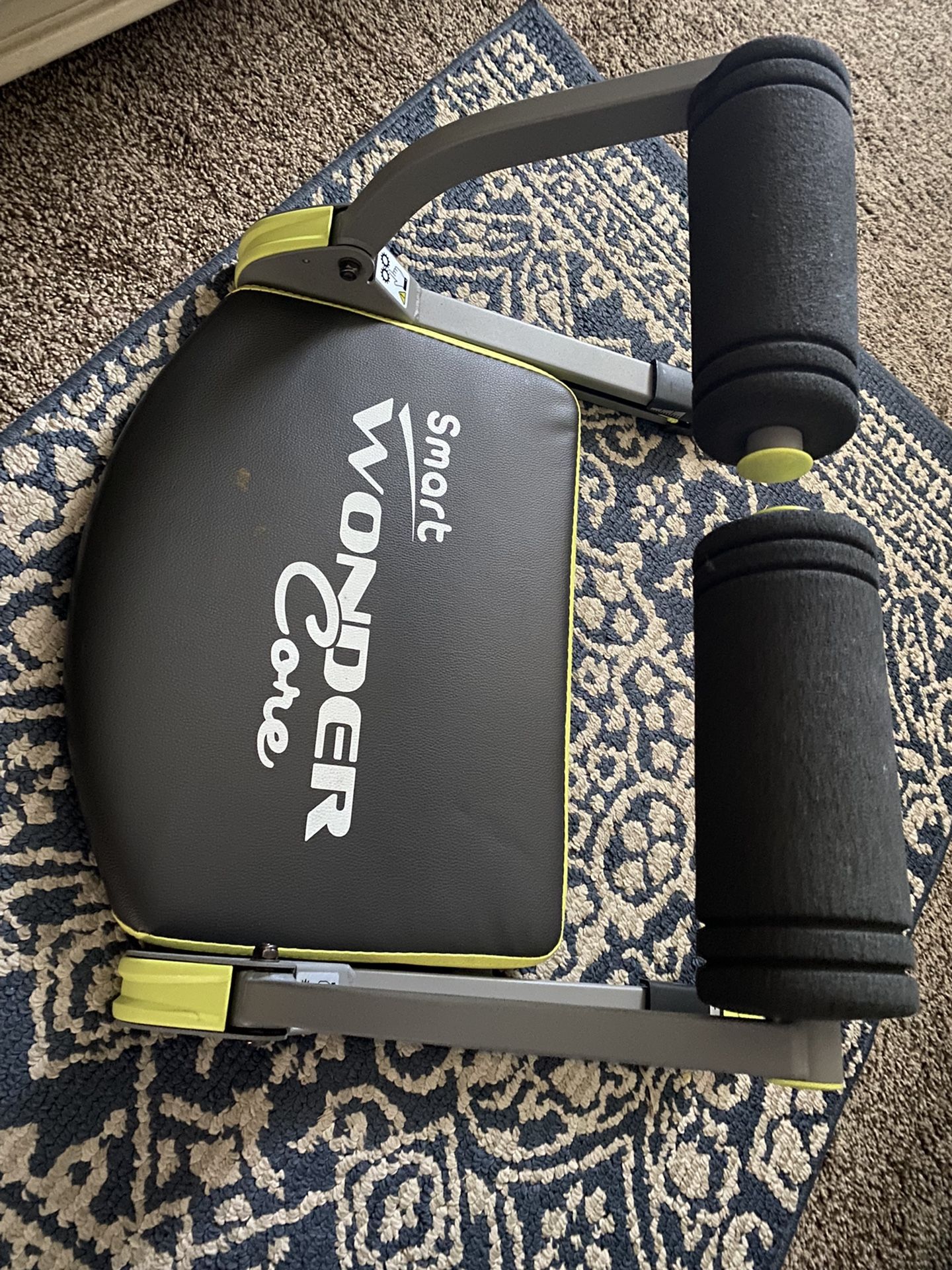 Black Smart Wonder Core Exercise Machine