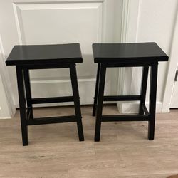2 Wooden stools 