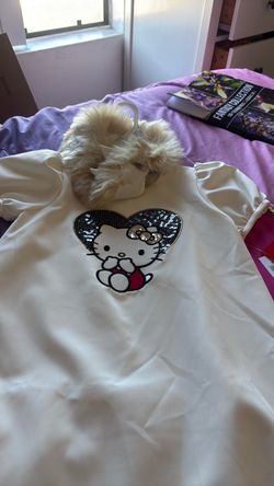Hello Kitty Sequin Heart Graphic Top