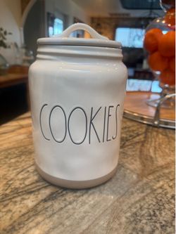 Ceramic Cookie Jar (Read Description)